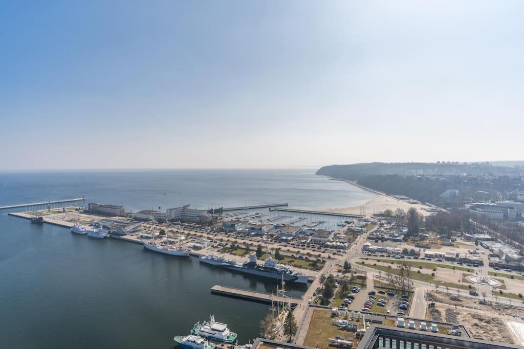 Golden Apartments An Hryniewickiego 6A Gdynia Exterior foto